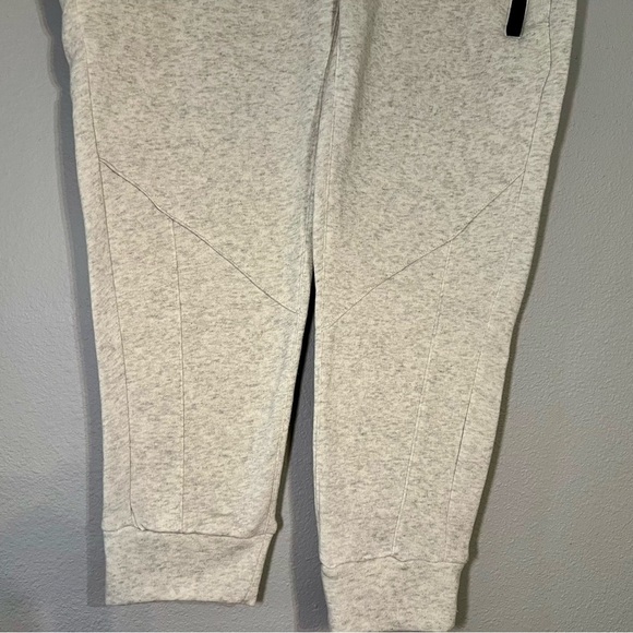Mens Canada Weathergear Fleece Joggers NWOT Size Medium Oatmeal Light Beige - Picture 2 of 7